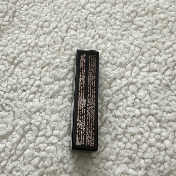 TOM FORD
Liquid Lip Luxe Matte - Picture 5 of 6